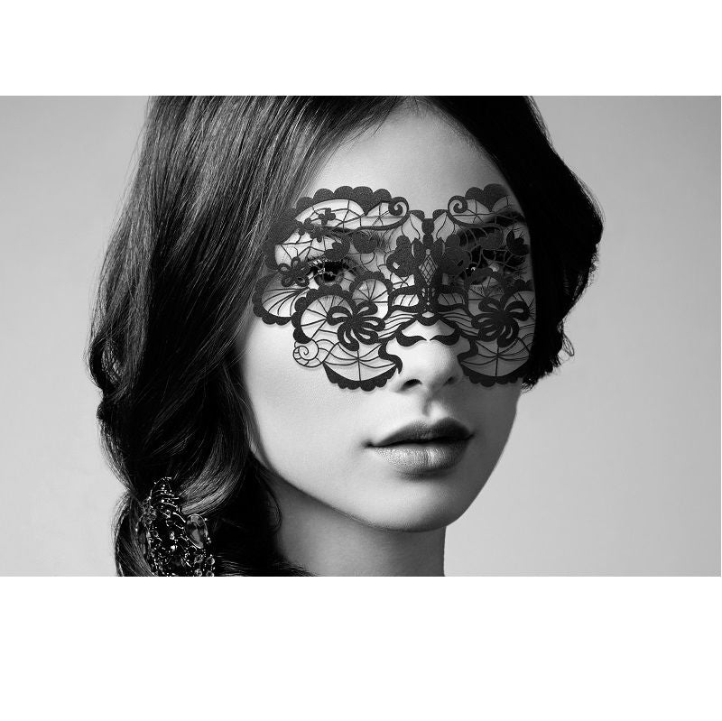 Anna — Vinyl Mask