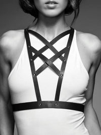 Maze Crossed Harness with Neckline — Black